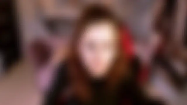 Chat +18 de LolaDominara ao vivo