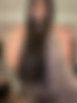 aly_golden_'s Webcam Show
