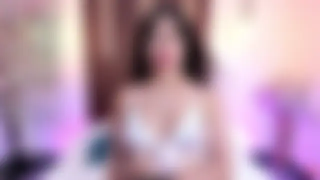 XXX chat uživo modela TaniaEyes