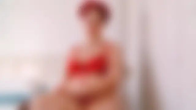 MilfSupreme live XXX chat