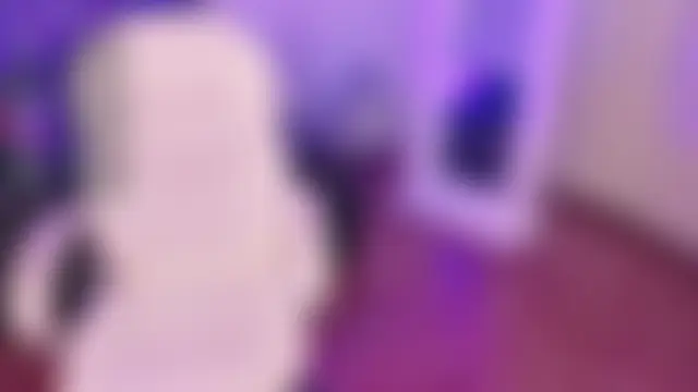 XXX chat uživo modela _sharlotte777