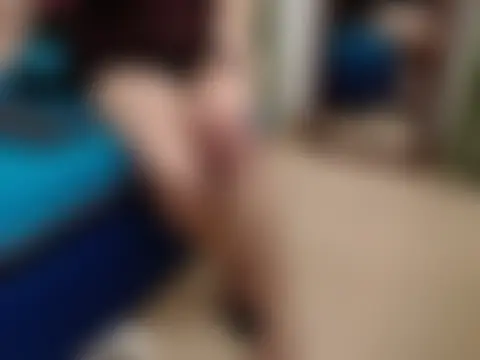 Axela_Milf élő XXX-chatje