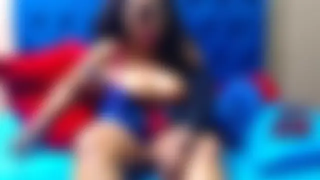 ebonycandy10 élő chatszobája