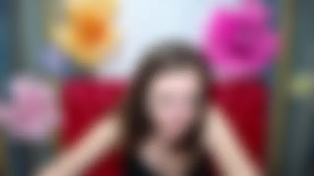 MeganPirs live XXX chat