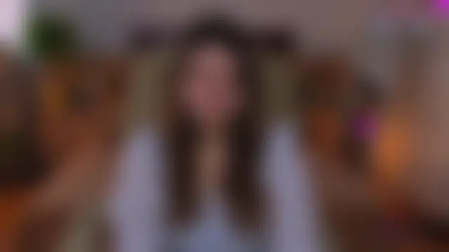 Viola__Shy Adlı Modelin Canlı XXX Sohbeti