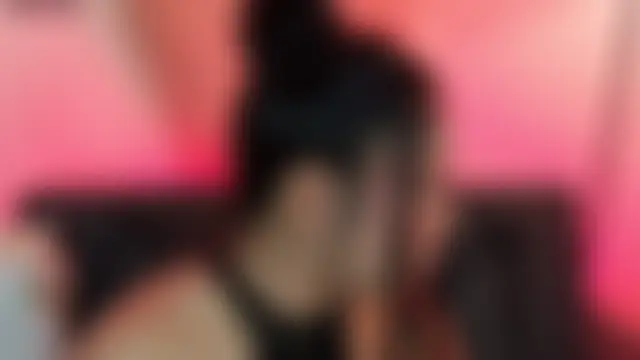 Онлайн чат XXX mia_roux1