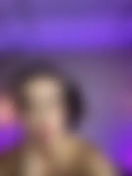MelanyyJhonson15 Live chatroom