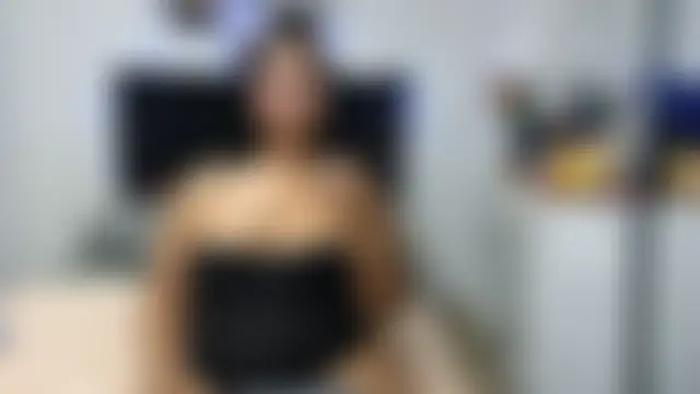 צ'אט XXX בשידור חי של charlotte_077