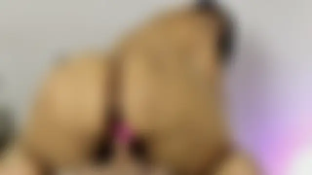 MicahelaHot69のライブXXXチャット