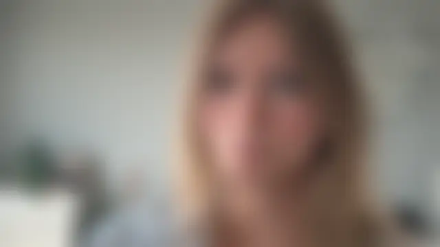 MillieShow élő XXX-chatje