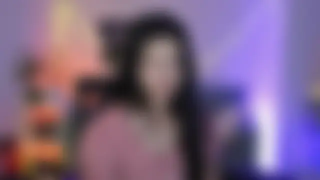 צ'אט XXX בשידור חי של HannaRosie_