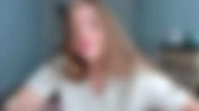 S_____________n Live XXX chat