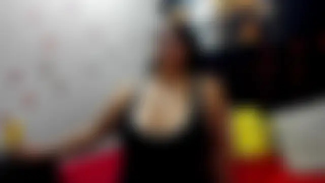 Evaaross_2345 লাইভ XXX চ্যাট