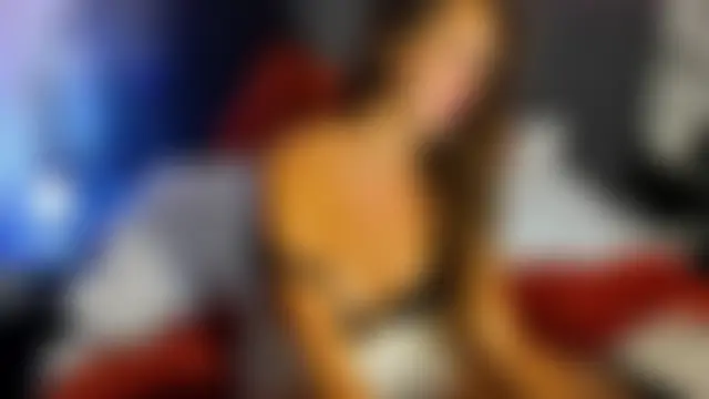 emma77_'s Live XXX Chat