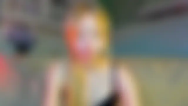 UWU_flower élő XXX-chatje