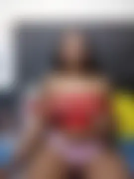 SweetPussyPiexx20 Adlı Modelin Canlı XXX Sohbeti