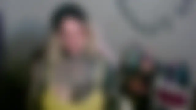 SLOPPYTITSS Adlı Modelin Canlı XXX Sohbeti
