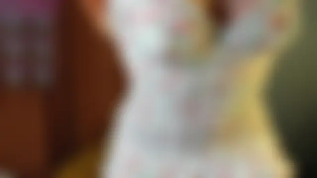 LeyaBloom Adlı Modelin Canlı XXX Sohbeti