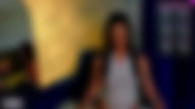 _YourSubmissive_ élő XXX-chatje