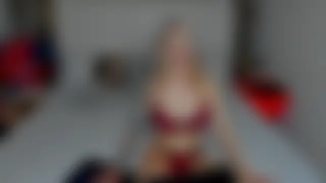 RaisaHot Adlı Modelin Canlı XXX Sohbeti