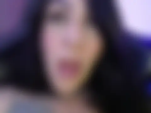Anastasiabasst__ élő XXX-chatje
