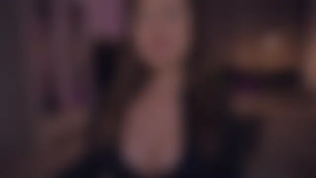 חדר צ'אט בשידור חי של missmerciless