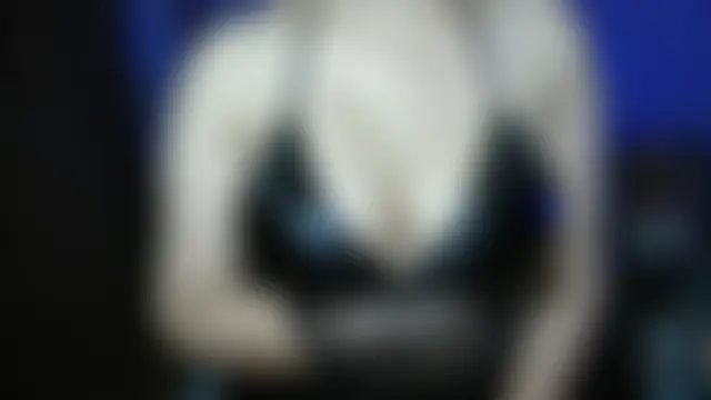 HotNiyathi Chat XXX live