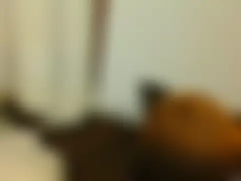 Goldy_petite – Naživo XXX chat