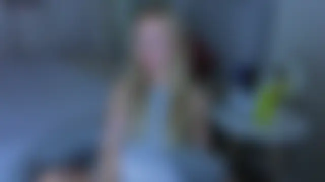 Milana_r0se Adlı Modelin Canlı Sohbet Odası