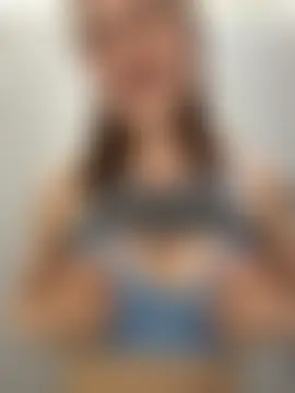 Dina_Tease webkamerás műsora