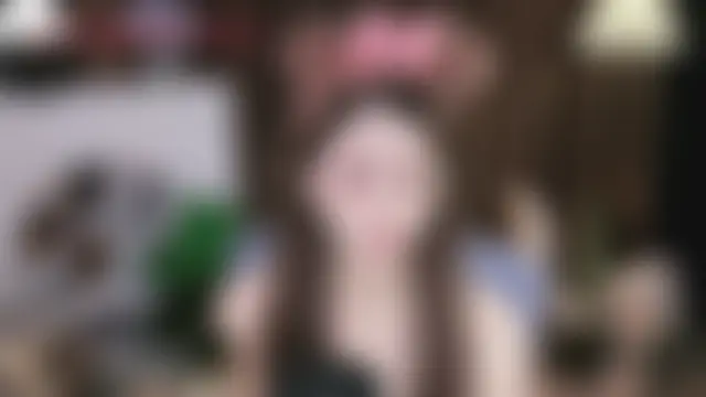 צ'אט XXX בשידור חי של Rourouya