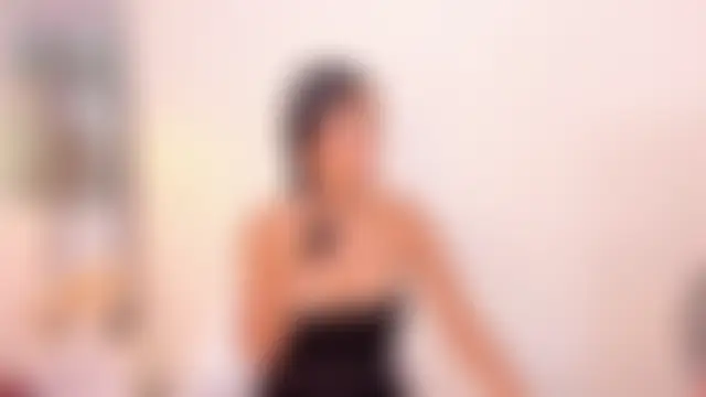 your_khloe's Live XXX Chat