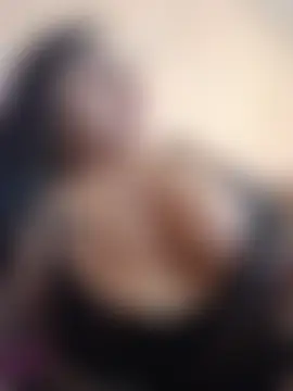 Milf_NaomiBraunx Live Chatrum