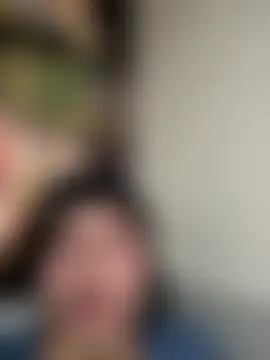 LilacNoir live XXX chat