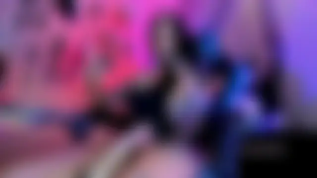 XXX chat uživo modela deborah_tatto
