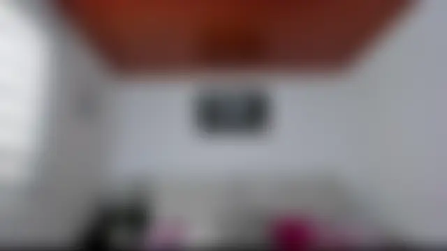 Arenne_rouse লাইভ XXX চ্যাট