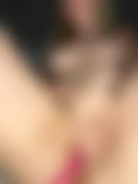 AvaGlowy Chat XXX live