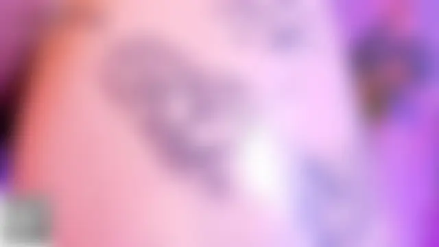 دردشة Emmi_Roberts الجنسية المباشرة