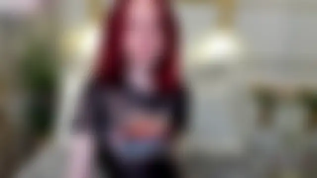 XXX chat uživo modela Mi_Mi_Mia