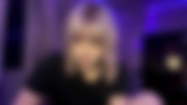 Czat XXX na żywo – HelloKinki