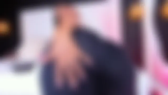 XXX chat uživo modela LucieMillerr