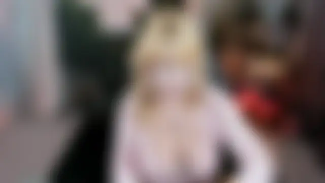OpalNova Adlı Modelin Canlı XXX Sohbeti