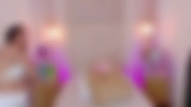 צ'אט XXX בשידור חי של emily_bank