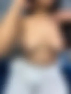 escape_with_me লাইভ XXX চ্যাট