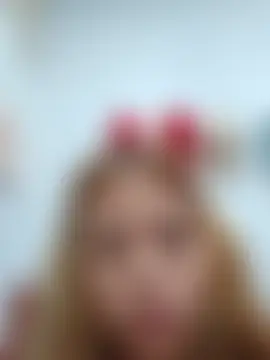 הופעת וובקאם של Sexxie_Ella22