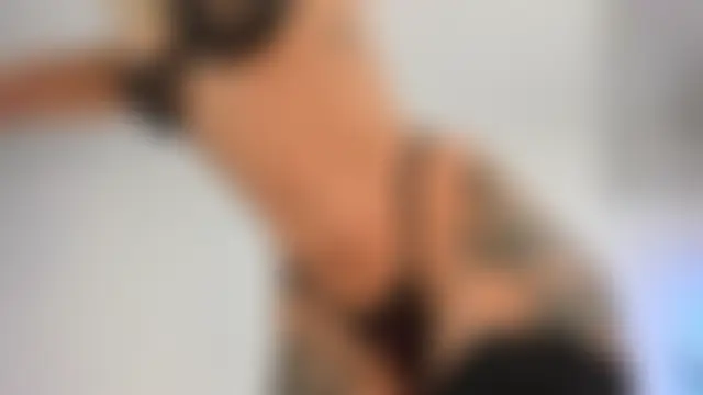 Seductive_Ava_ Chat XXX in diretta