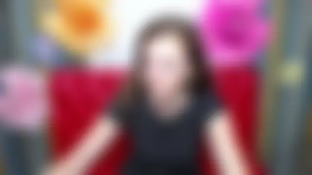 MeganPirs live XXX chat