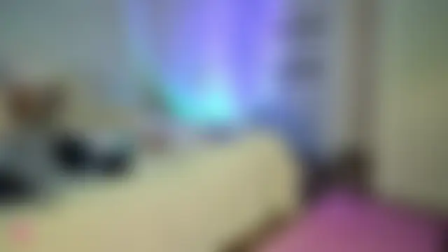 Roseaan Live XXX chat