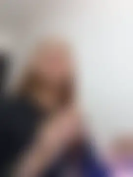 Isabellaa_Gomez Ruang Obrolan Langsung
