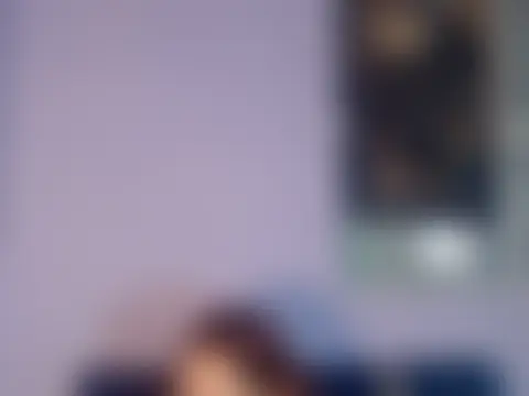 Emma-Wilson чат на живо